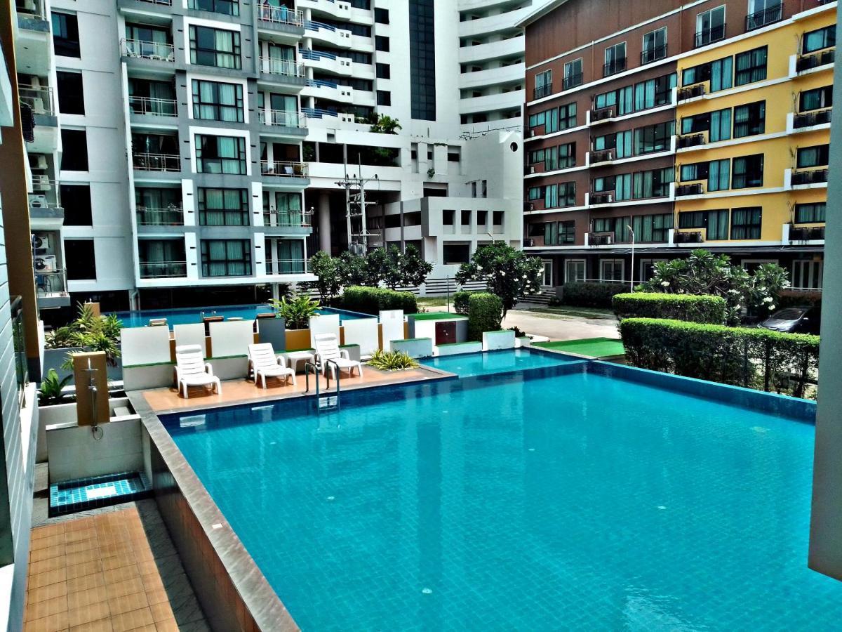 Neo Condo อพาร์ตเมนต์สองห้องนอน Pattaya Buitenkant foto